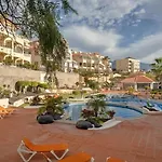 A Bright With A Pool 아파트